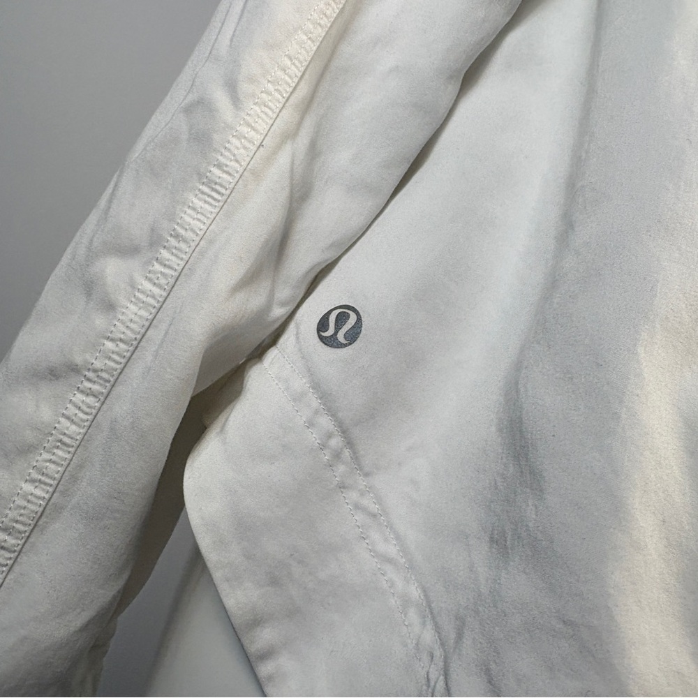 ❤️ Lululemon White Inner Peace Light Jacket 6 - Picture 5 of 10